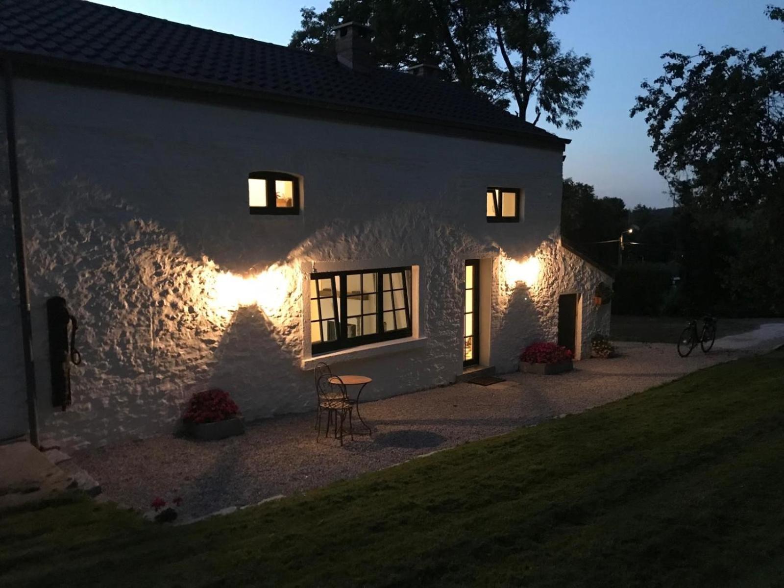 La Petite Maison Blanche Wanze Exteriör bild