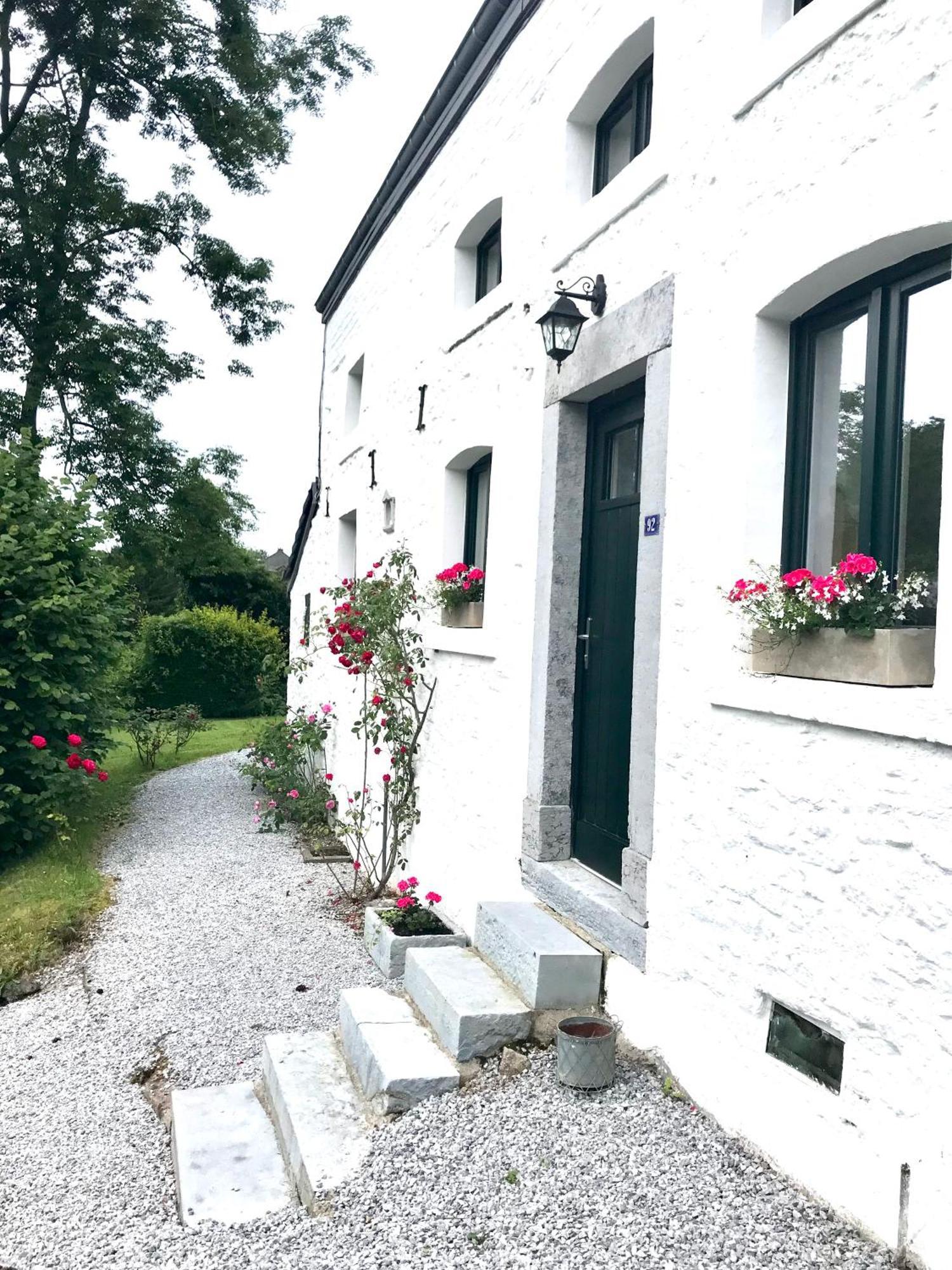 La Petite Maison Blanche Wanze Exteriör bild