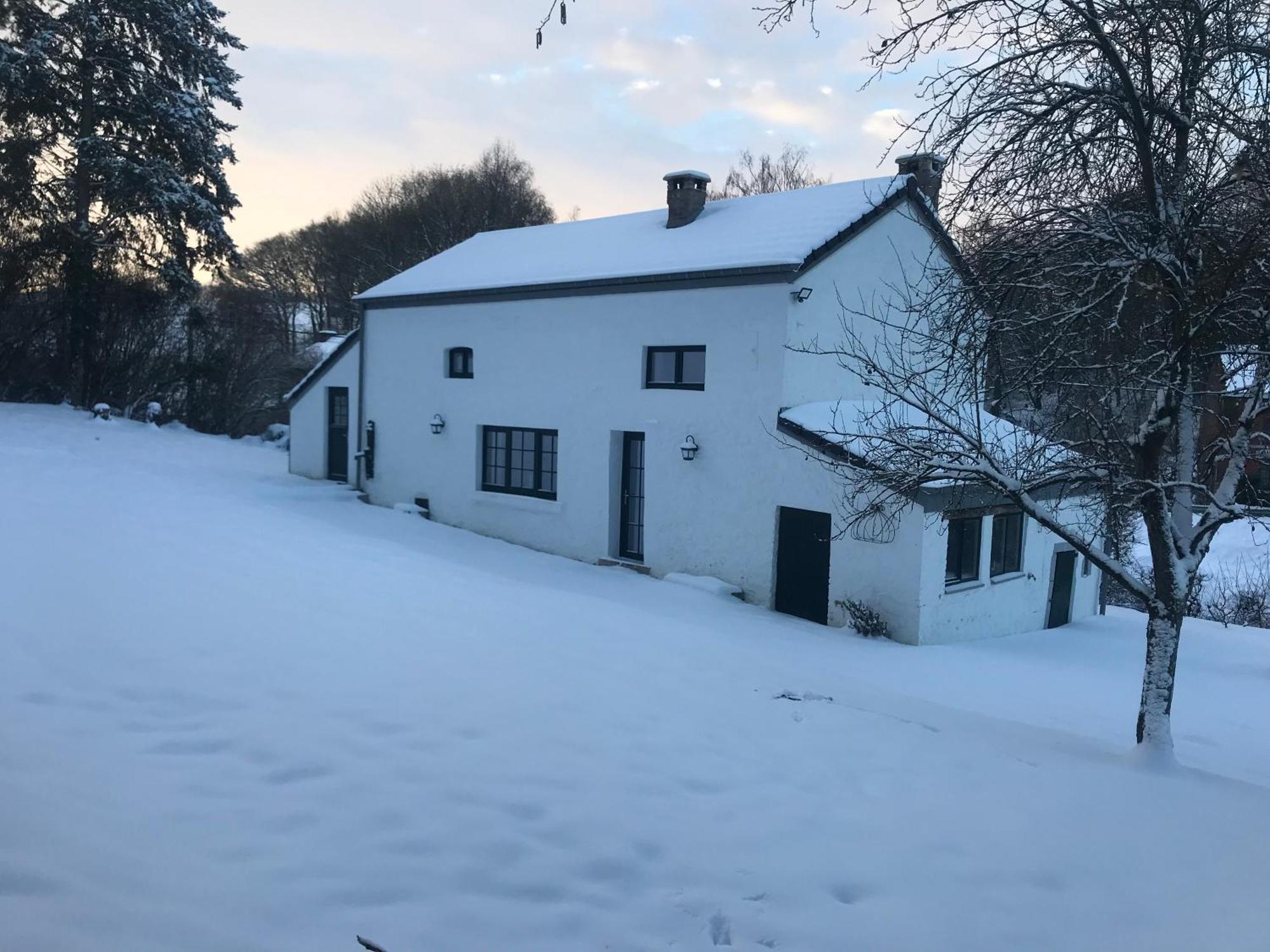 La Petite Maison Blanche Wanze Exteriör bild